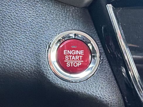 Used 2016 Honda HR-V EX image 24