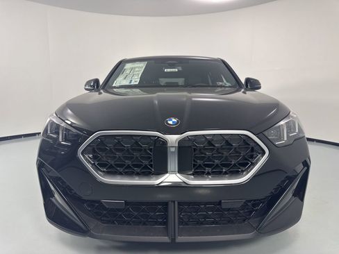New 2026 BMW X2 xDrive28i w/ Technology Package image 2