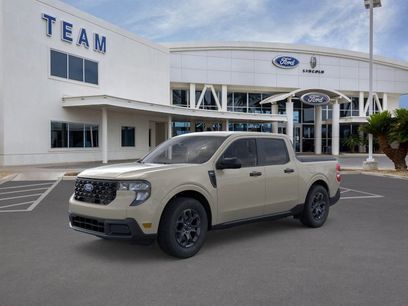 New 2025 Ford Maverick XLT w/ XLT Luxury Package