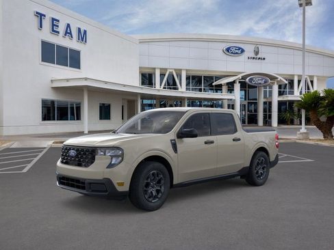 New 2025 Ford Maverick XLT w/ XLT Luxury Package AWD/4WD image 1