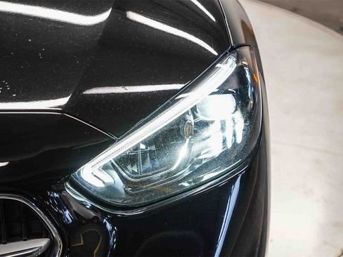 Used 2023 Mercedes-Benz C 300 Sedan image 7