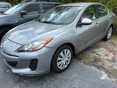 Used 2013 MAZDA MAZDA3 i SV