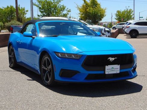Used 2024 Ford Mustang Premium RWD image 9