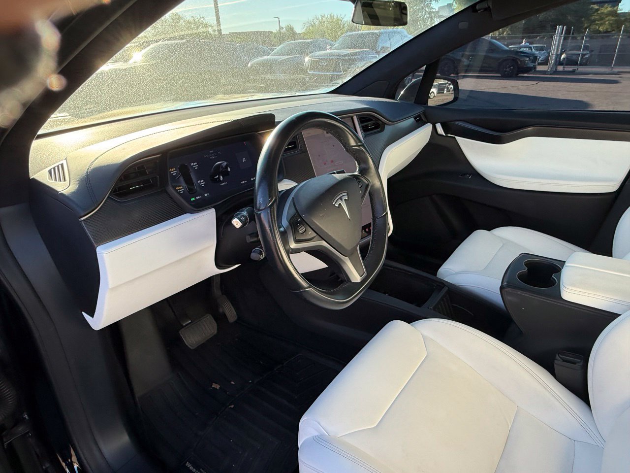 Used 2018 Tesla Model X 75D AWD/4WD image 14