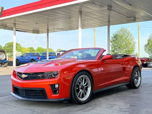 Used 2013 Chevrolet Camaro ZL1 RWD image 6