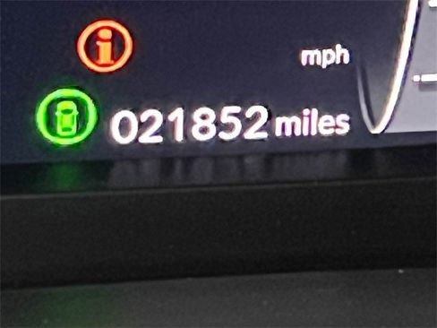 Used 2023 Honda Pilot Elite image 18