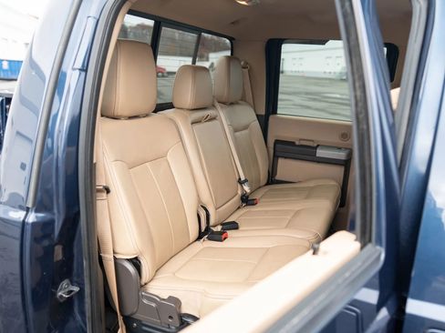 Used 2013 Ford F350 Lariat w/ Chrome Pkg image 16