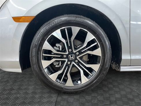 Certified 2025 Honda Odyssey Elite image 14