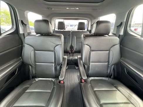 Used 2023 GMC Acadia SLT w/ Preferred Package AWD/4WD image 23