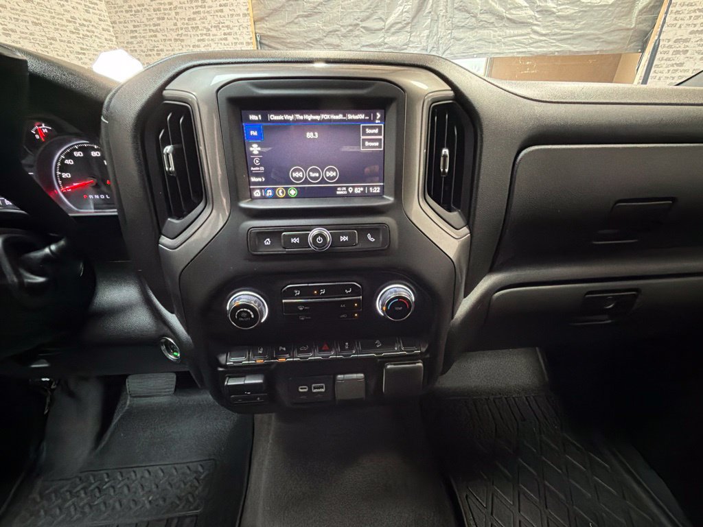 Used 2025 Chevrolet Silverado 2500 Custom w/ Custom Value Package AWD/4WD image 17