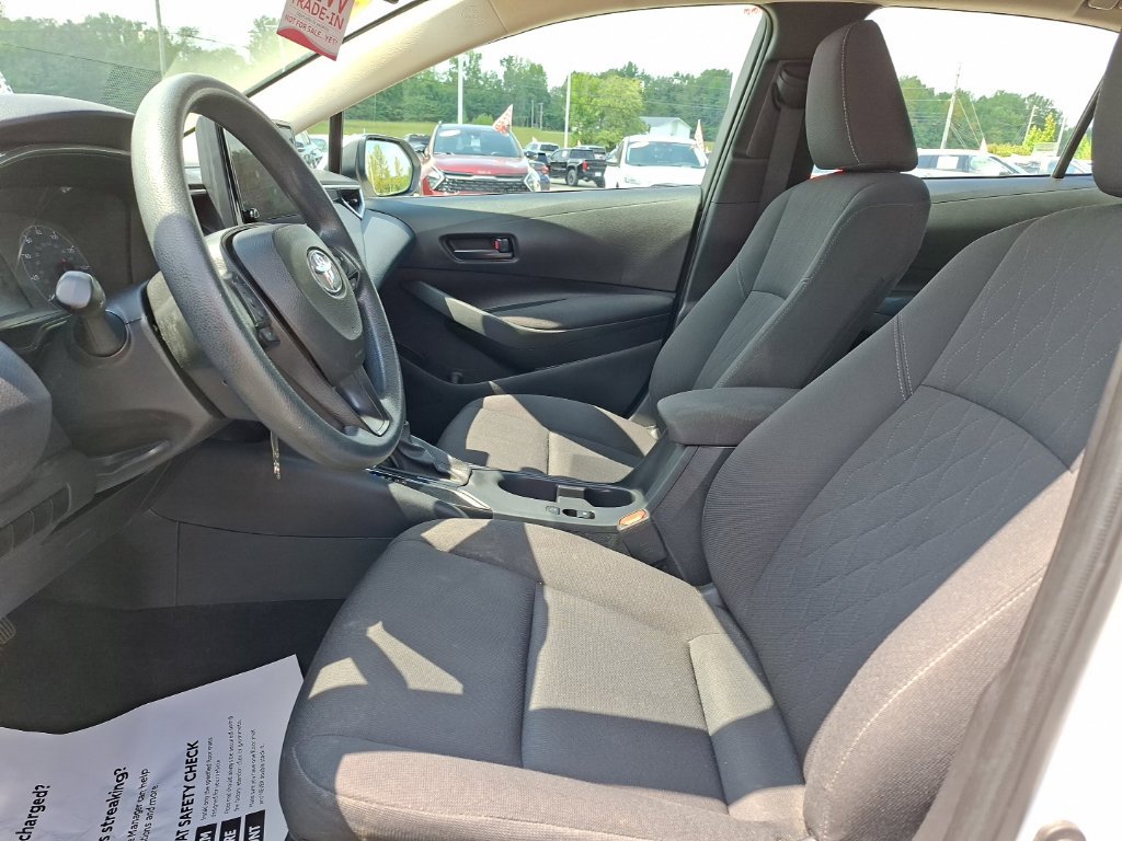 Used 2023 Toyota Corolla LE FWD image 15
