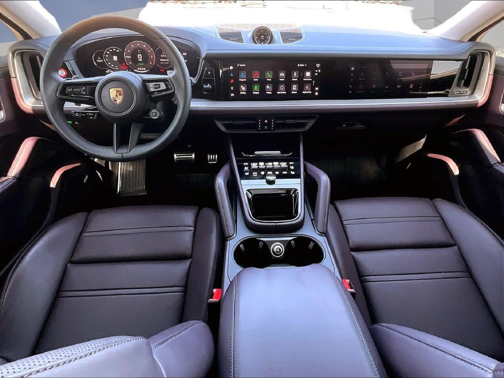 Certified 2025 Porsche Cayenne S AWD/4WD image 14