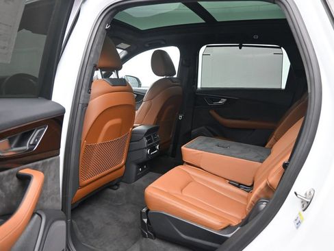 Used 2019 Audi Q7 3.0T Prestige w/ Prestige Package AWD/4WD image 27