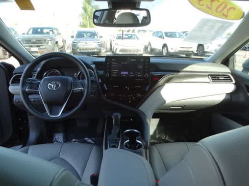 Certified 2023 Toyota Camry XLE image 22
