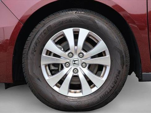Used 2016 Honda Odyssey EX image 9