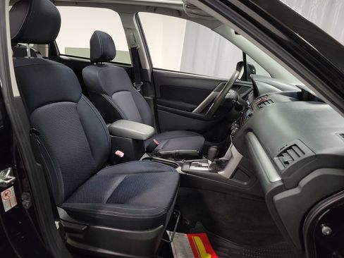 Used 2015 Subaru Forester 2.5i Premium w/ All-Weather Package AWD/4WD image 28