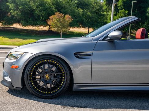 Used 2013 BMW M3 Convertible image 4