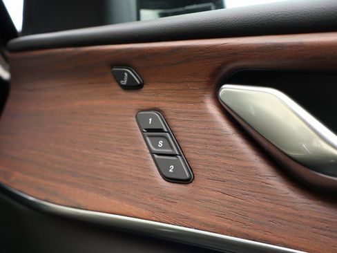 New 2025 Jeep Grand Cherokee Summit w/ Obsidian Package image 48