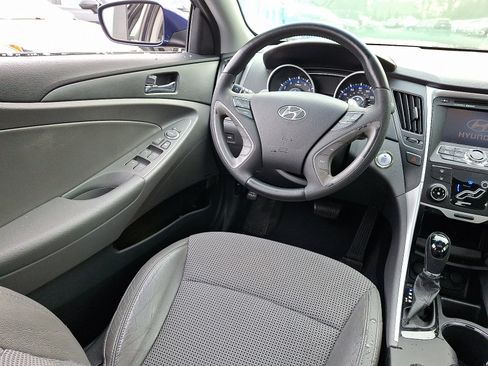 Used 2011 Hyundai Sonata SE w/ Navigation & Sunroof Pkg 4 image 14