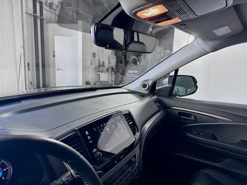 Used 2017 Honda Pilot EX-L image 18