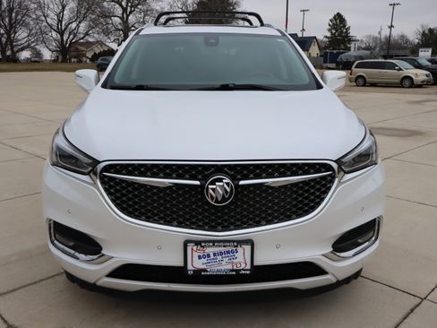 Used 2021 Buick Enclave Avenir image 2