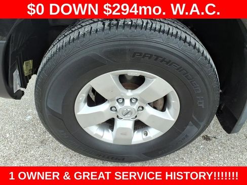 Used 2012 Nissan Frontier SV w/ SV Premium Utility Pkg image 4