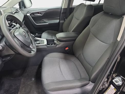 Certified 2025 Toyota RAV4 XLE AWD/4WD image 11