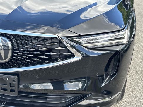 Certified 2024 Acura MDX SH-AWD w/ Technology Package image 9
