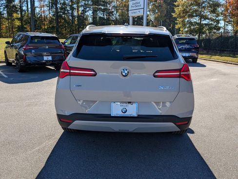New 2026 BMW X3 xDrive30 w/ Premium Package image 4