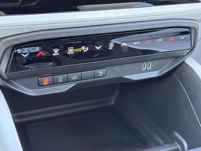 New 2026 Jeep Cherokee Laredo AWD/4WD image 29