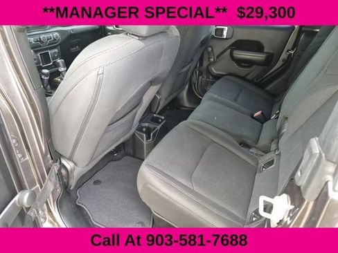 Used 2021 Jeep Gladiator Sport AWD/4WD image 23