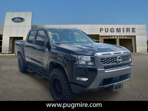 Used 2025 Nissan Frontier SV w/ SV Convenience Package RWD image 1
