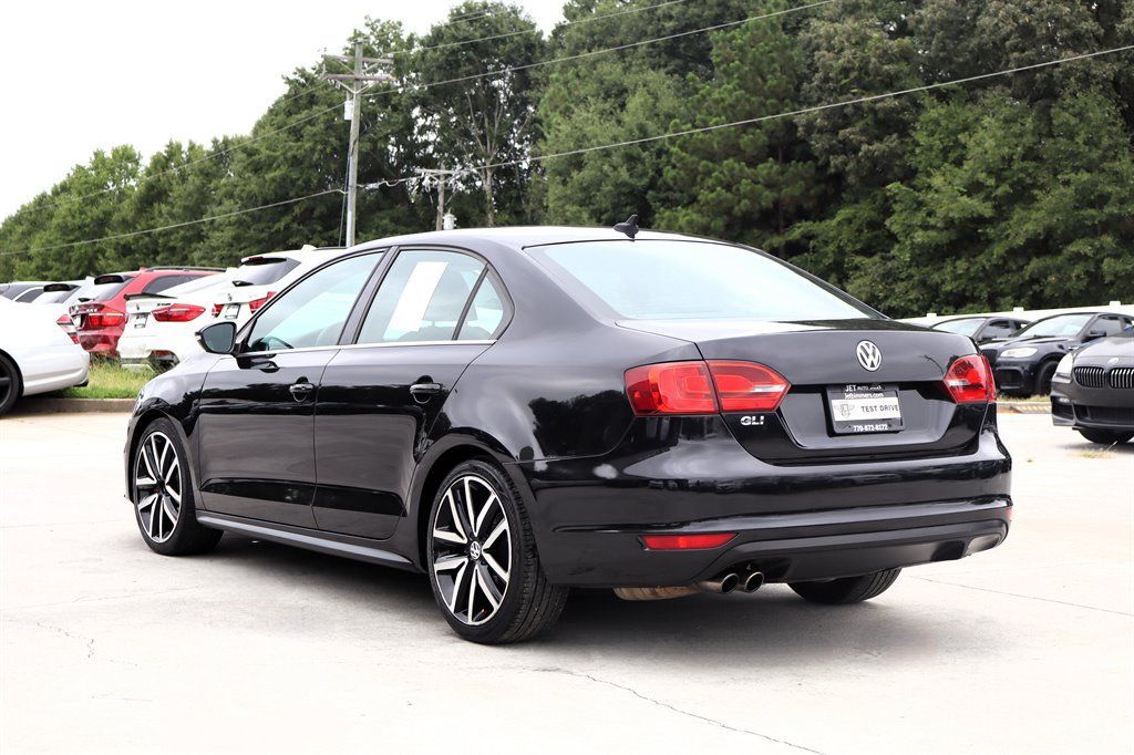 Used 2013 Volkswagen Jetta GLI Autobahn FWD image 5