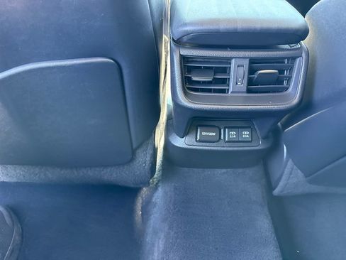Used 2021 Lexus ES 300h w/ Accessory Package FWD image 17