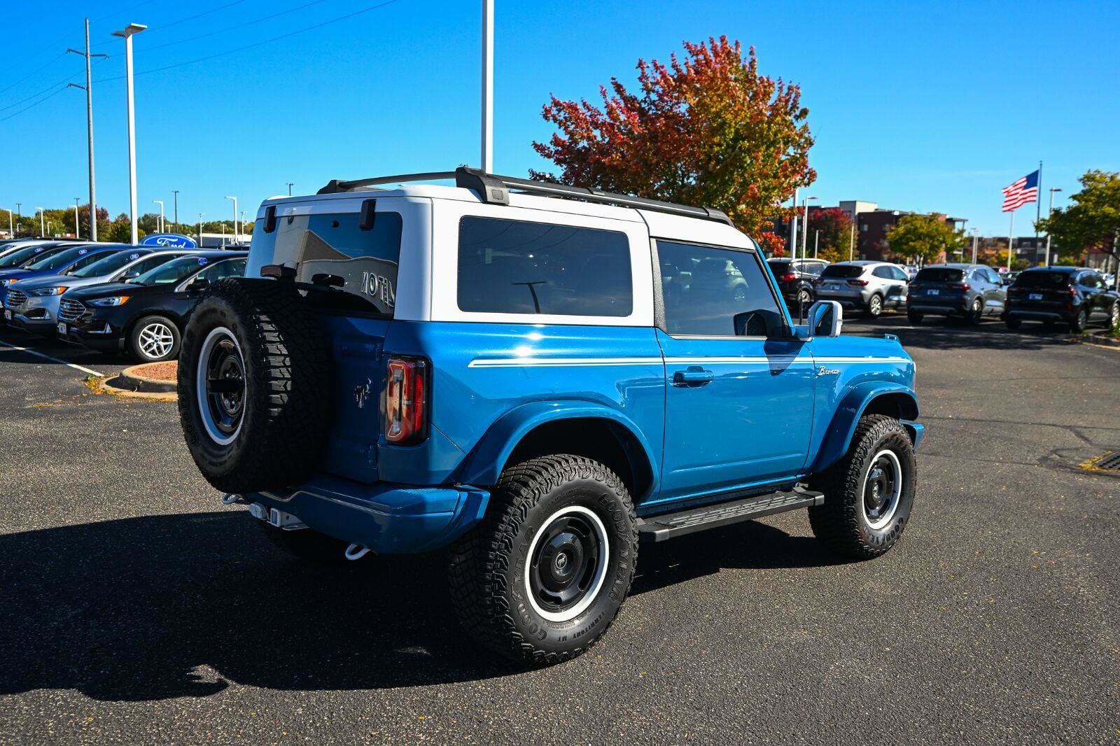 Used 2024 Ford Bronco Heritage Edition AWD/4WD image 5