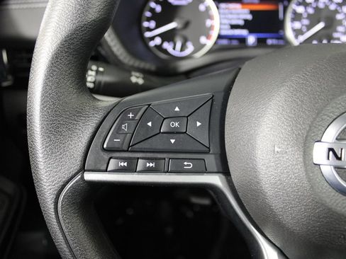 Certified 2023 Nissan Sentra SV FWD image 24