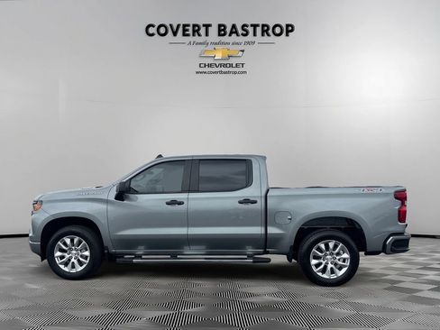 Certified 2024 Chevrolet Silverado 1500 Custom image 2