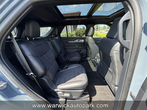 Used 2025 Ford Explorer ST AWD/4WD image 19