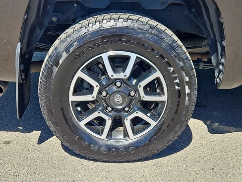 Used 2019 Toyota Tundra Limited AWD/4WD image 9