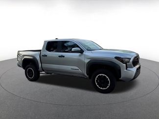 Used 2024 Toyota Tacoma TRD Off-Road AWD/4WD video 2