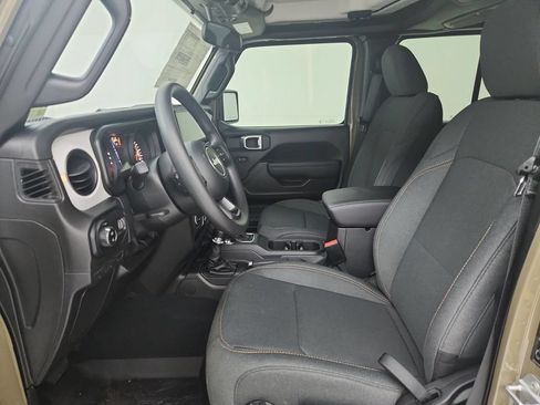 New 2026 Jeep Gladiator Sport AWD/4WD image 18