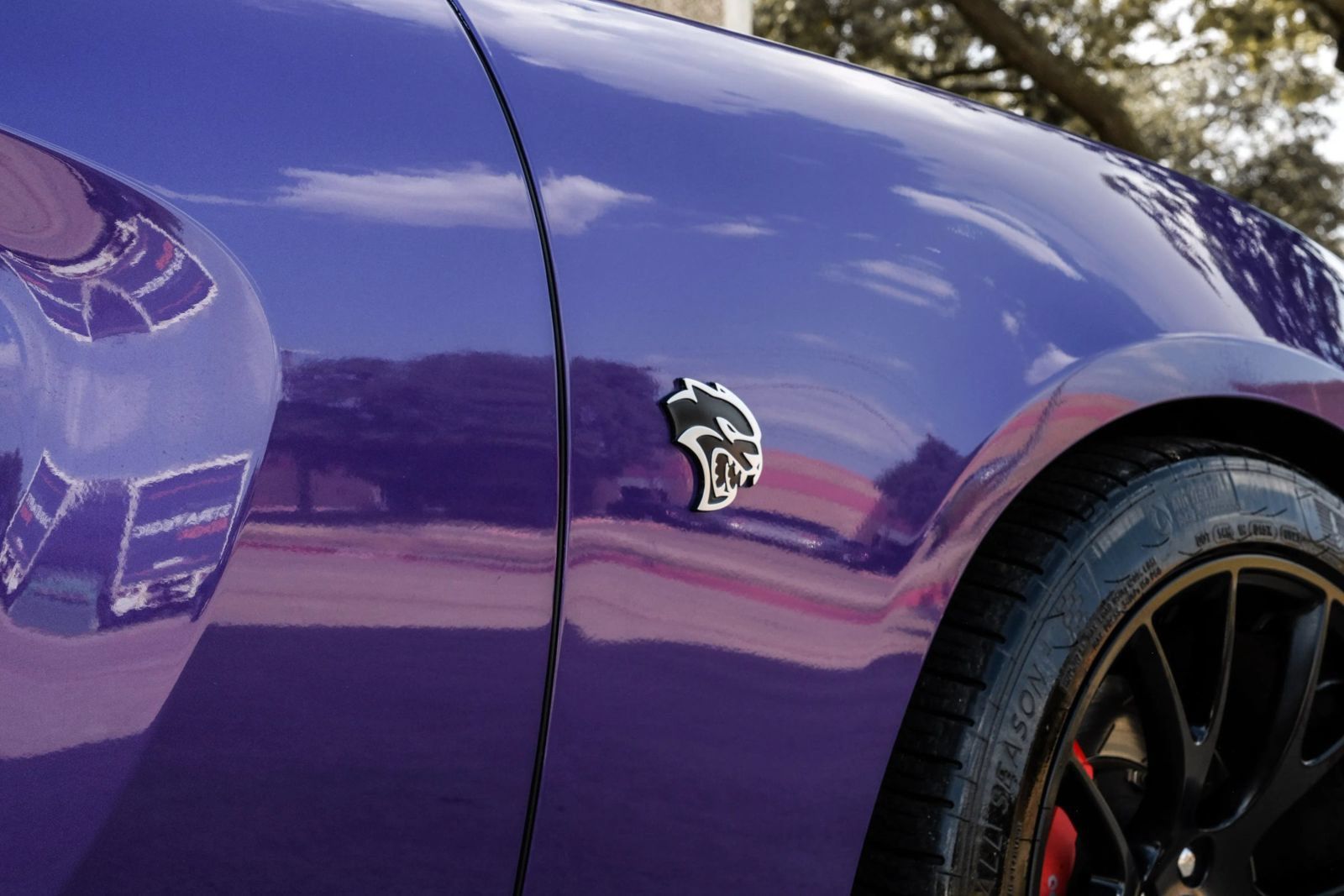 Used 2016 Dodge Charger SRT Hellcat w/ Harman/Kardon Audio Group RWD image 58