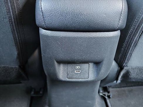 Used 2024 Nissan Versa SV FWD image 15