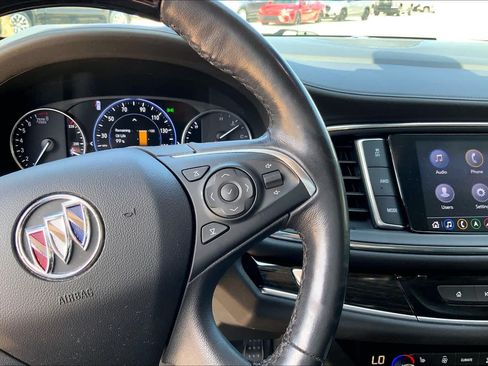 Certified 2021 Buick Enclave Avenir w/ Avenir Technology Package AWD/4WD image 23