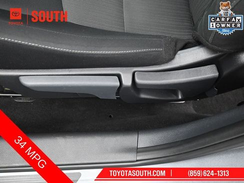 Used 2025 Nissan Sentra SV FWD image 20