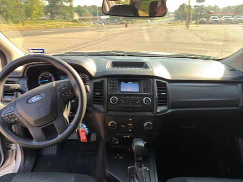 Used 2019 Ford Ranger XL w/ Equipment Group 101A Mid RWD image 20