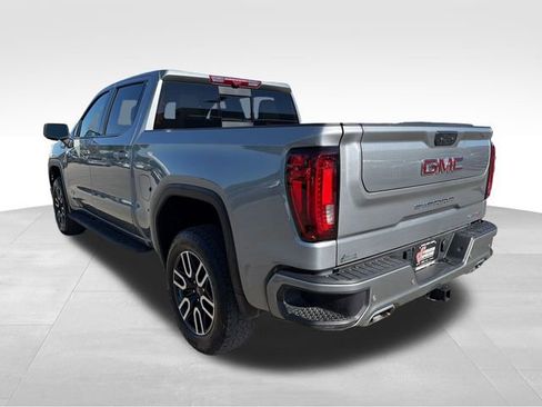 Used 2024 GMC Sierra 1500 AT4 w/ Technology Package AWD/4WD image 5