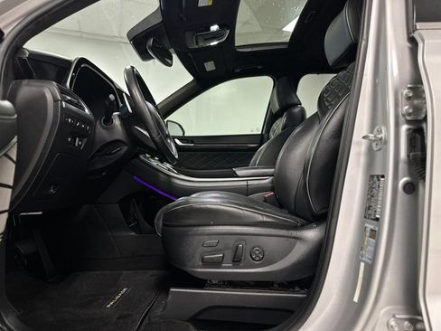 Used 2022 Hyundai Palisade Calligraphy AWD/4WD image 19