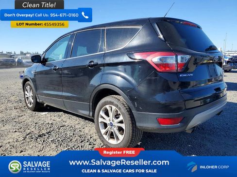 Used 2017 Ford Escape SE FWD image 3