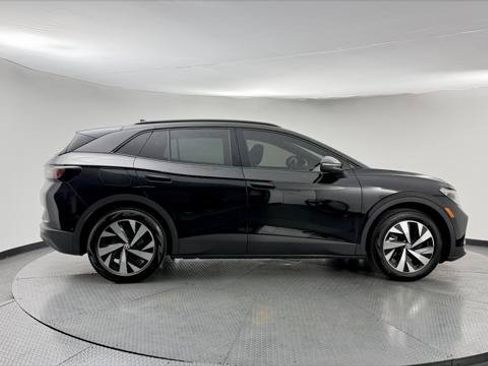 Used 2024 Volkswagen ID.4 2WD image 9